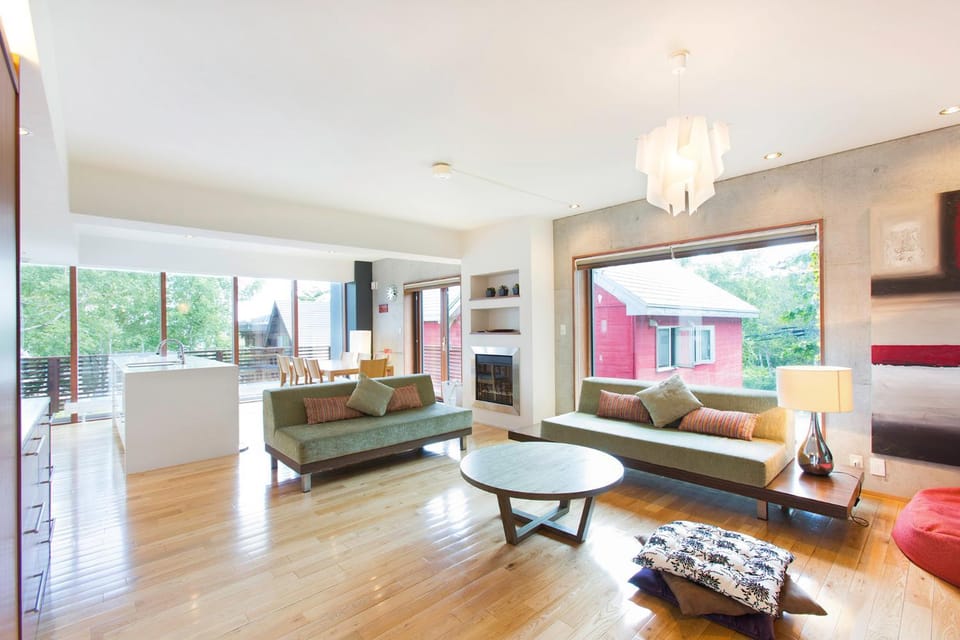 Living room, Seating area