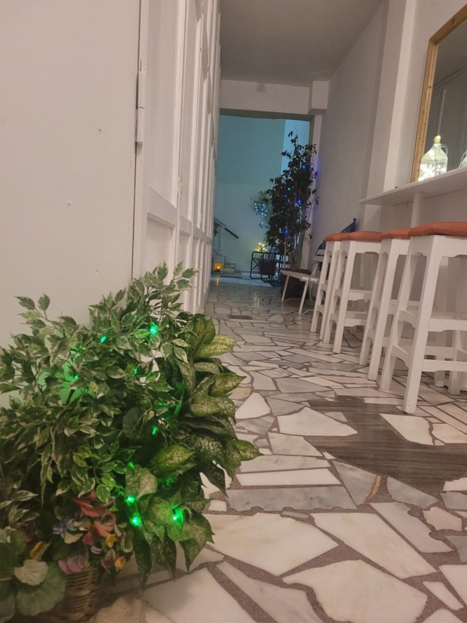 Evelina Pension Guest beach House-rooms and studios means vacation beside the sea-swimming in the sea-There is nothing like a morning walk on a beach-Beachlife definitely has a different vibe Bed and Breakfast in Perissa