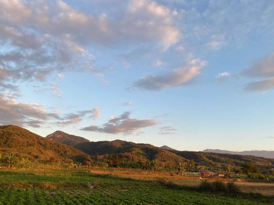 บ้านตาผ่าน โฮมสเตย์ Vacation rental in Laos