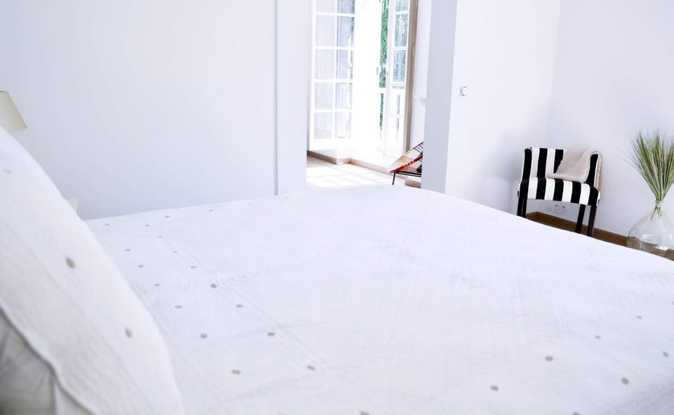 GLYCINES COUNTRY GUESTHOUSE Country House in Île-de-France