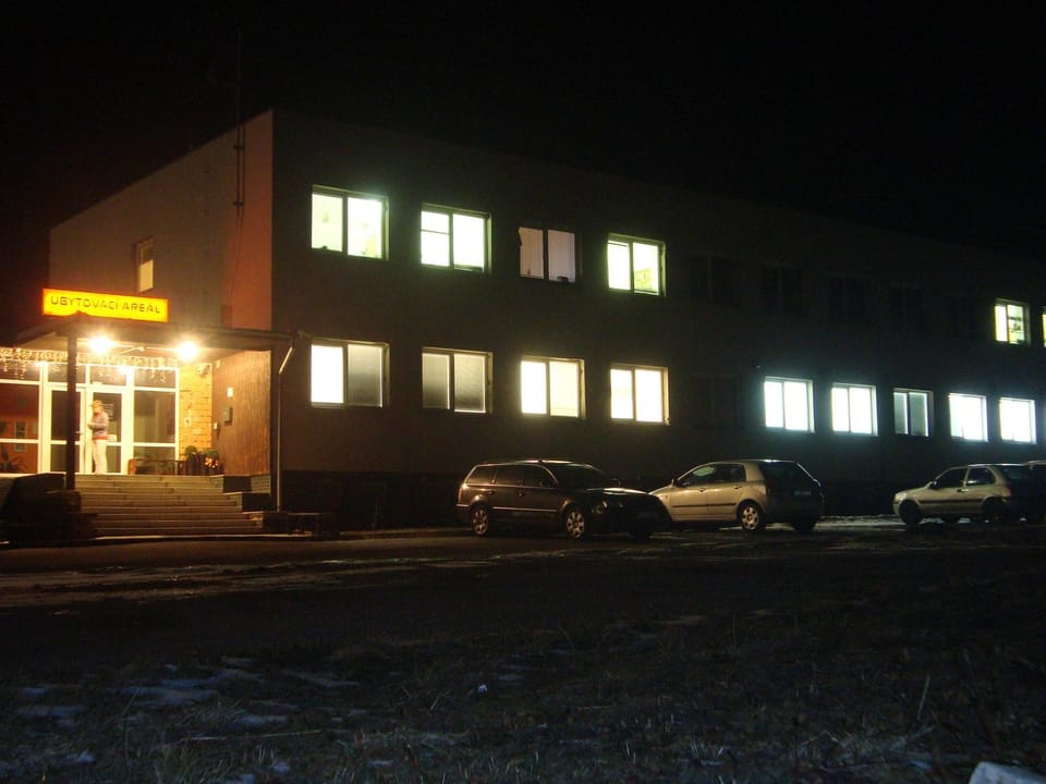 Property building, Facade/entrance, Night