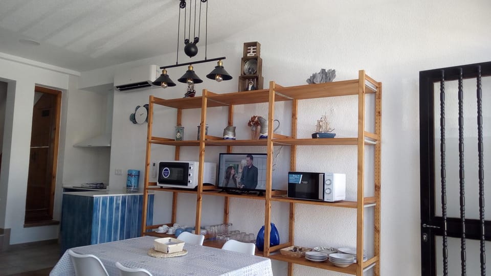 TV and multimedia, Kitchen or kitchenette