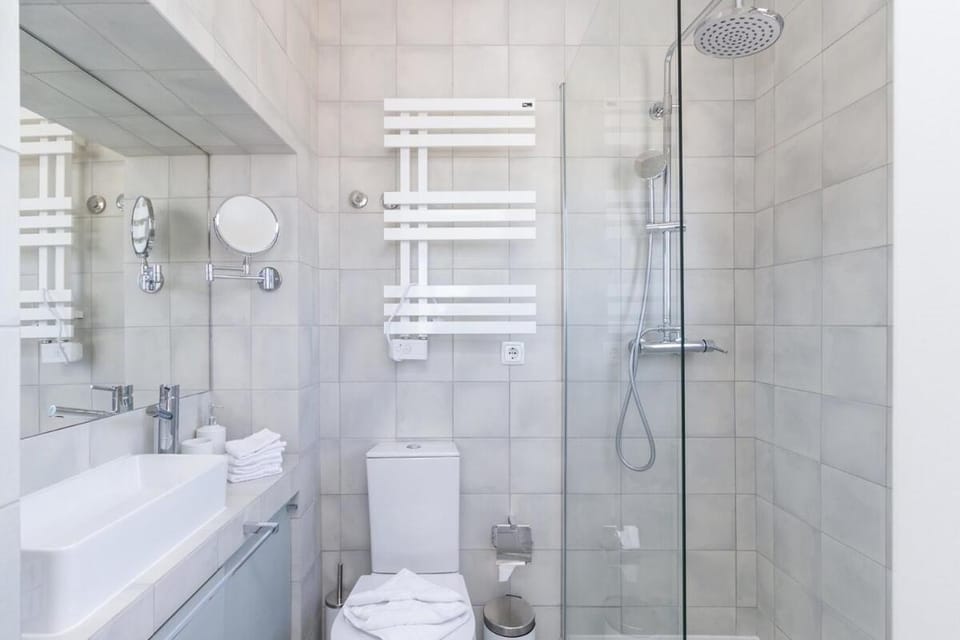Central Apartment 2 Bedroom with Fast Internet Apartment in Lisbon