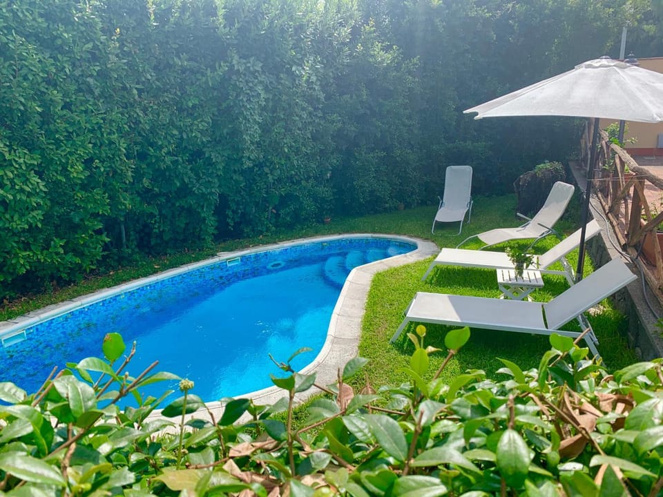 Casa Gino Petrulli Etna, villa con piscina Villa in Sicily