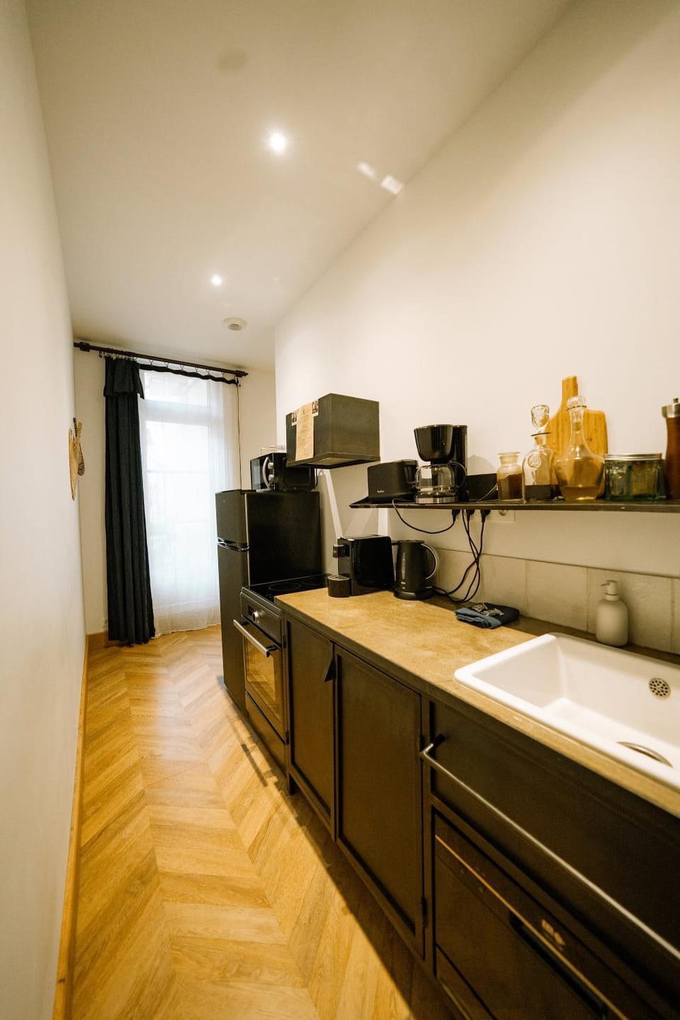 Kitchen or kitchenette, stove