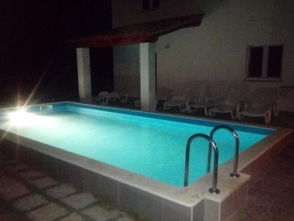 Pool house - Medulin riviera Apartment in Medulin