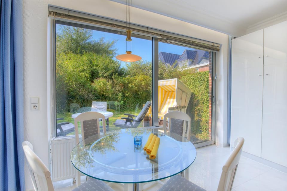 Windeby 4T Apartment in Wenningstedt-Braderup