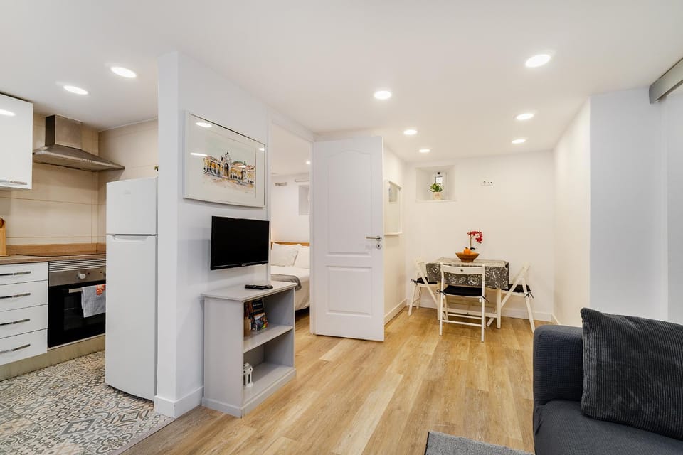 Living room, Dining area, kitchen