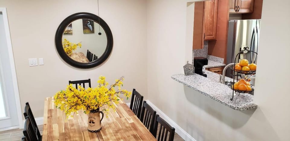 Little Ridge Ranch-East House Quiet Country Getaway-Pet Friendly! House in Florida
