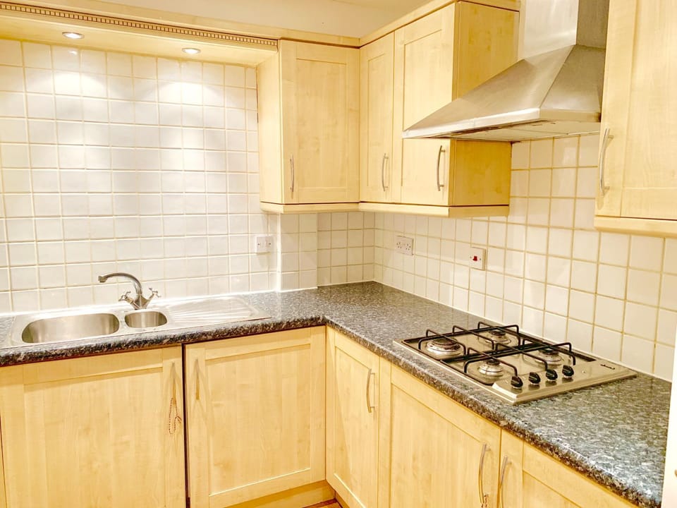2 Bedrooms Modern Central London Apartment, Full Kitchen, 5 minutes Tube Station Apartment in London
