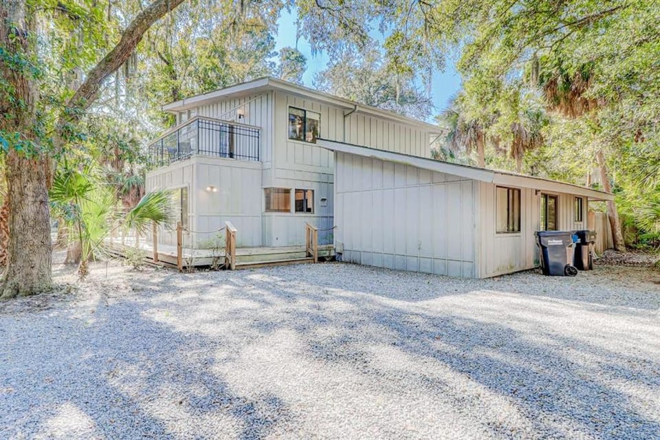 20 Pelican House in North Forest Beach