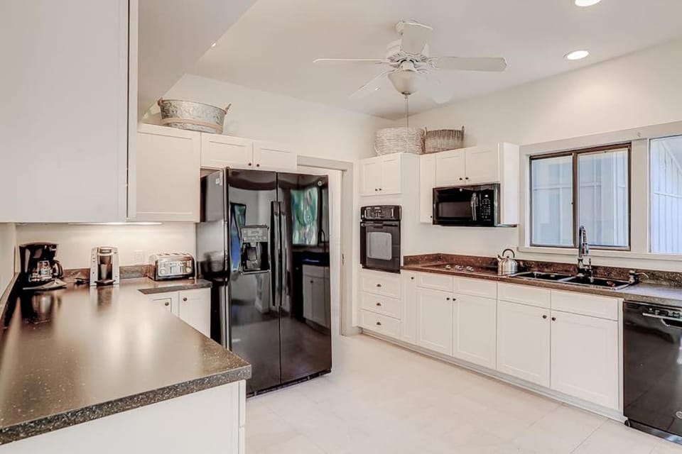 20 Pelican House in North Forest Beach