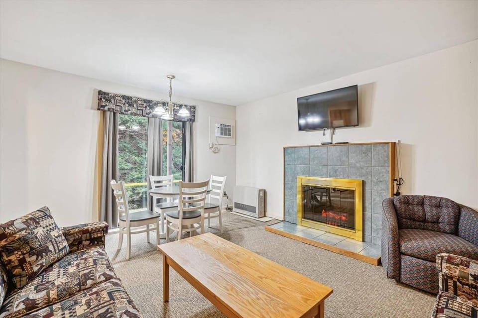 109 Cedarbrook One bedroom Queen Suite Hotel in Killington
