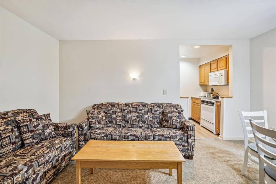109 Cedarbrook One bedroom Queen Suite Hotel in Killington