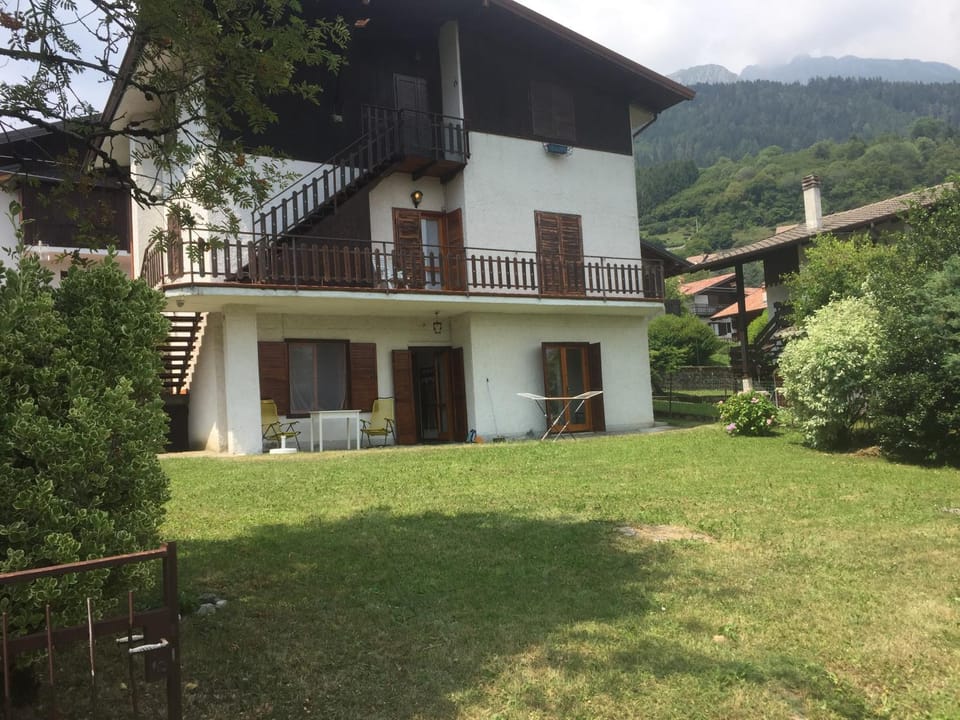 Property building, Garden