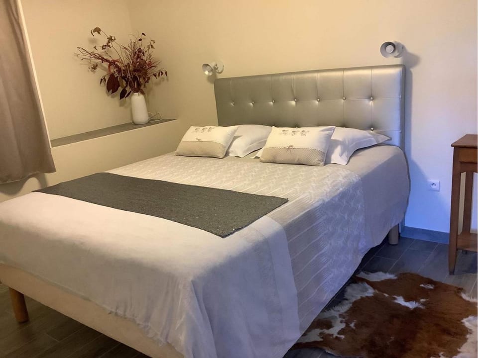 GITE CHOUCHOU Apartment in Pays de la Loire