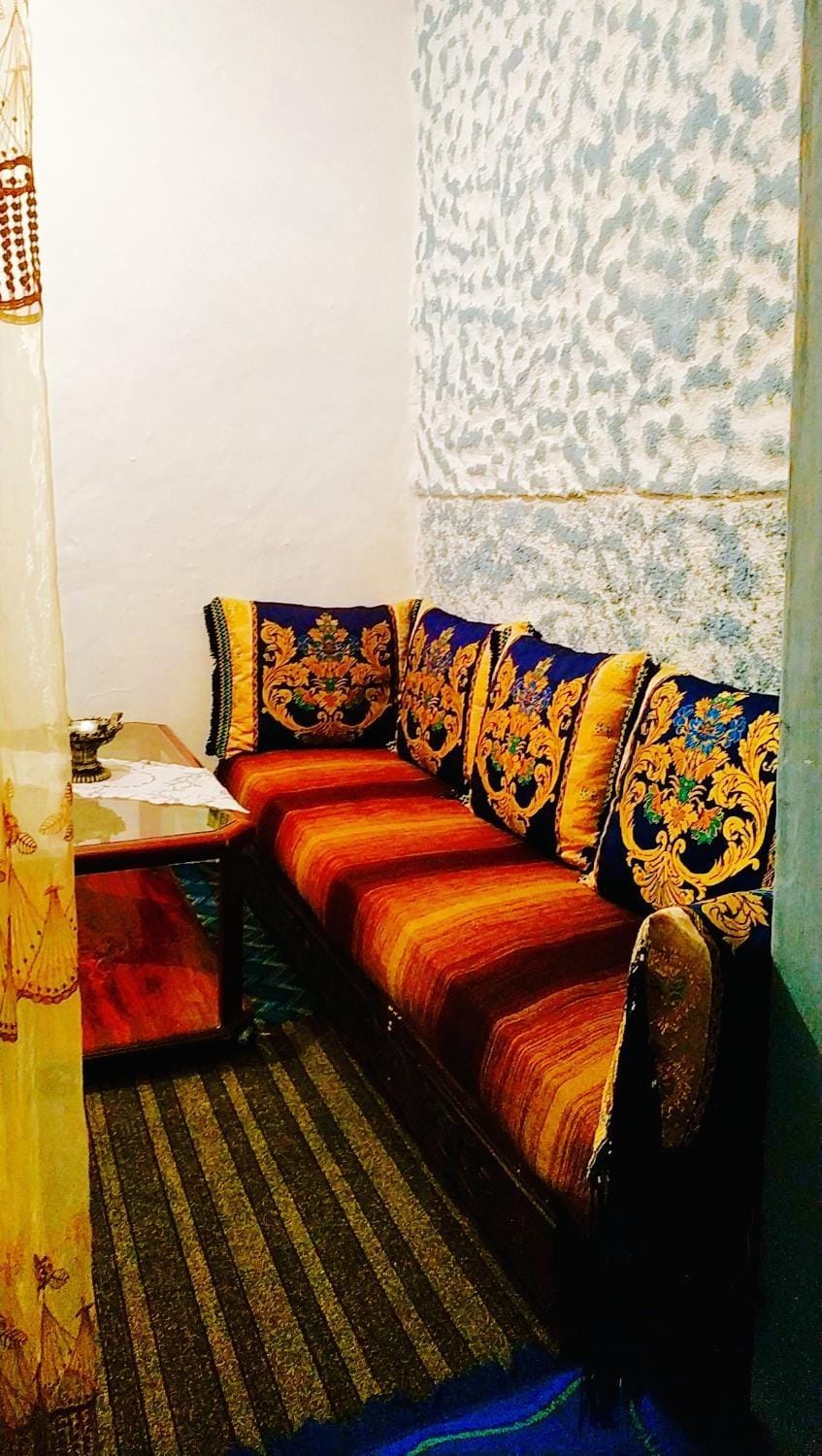 Seating area