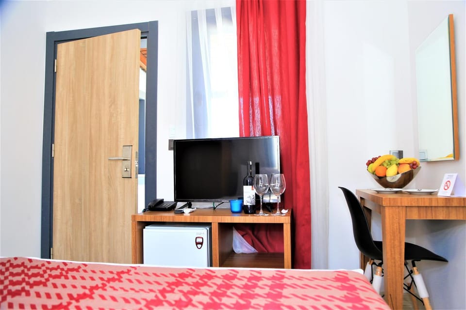 TV and multimedia, Bedroom