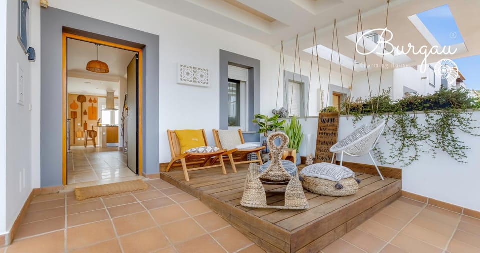 Burgau Charming House Villa House in Luz