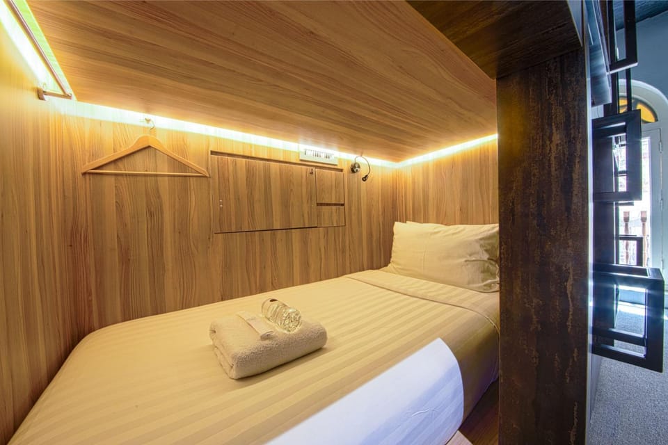 CUBE Boutique Capsule Hotel at Chinatown Capsule hotel in Singapore