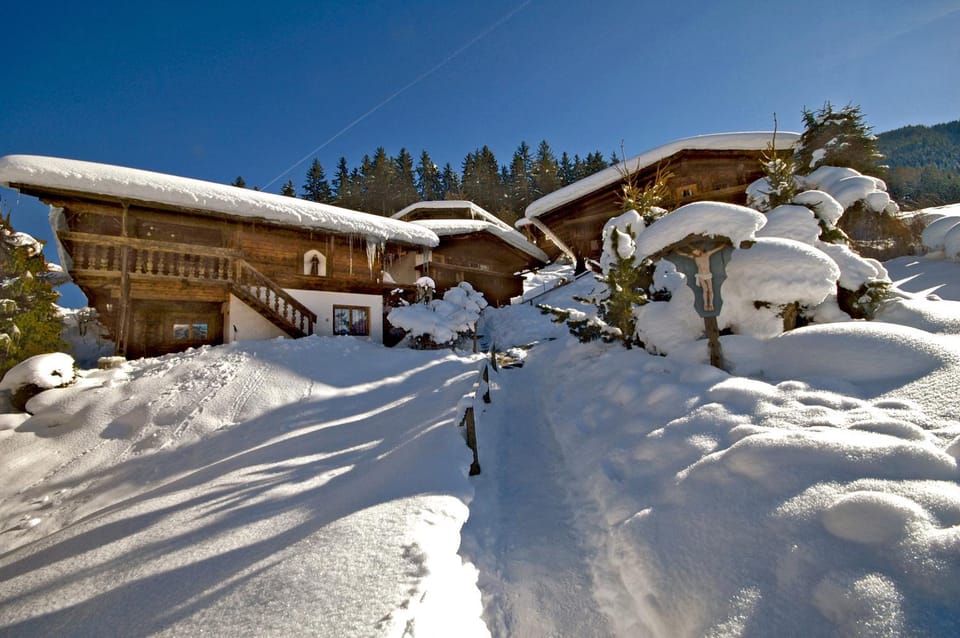 Property building, Winter