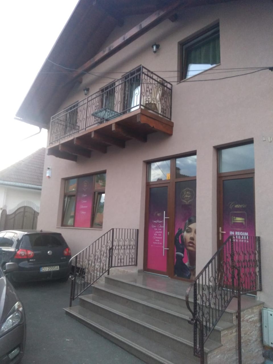 Cazare REGIM HÔTELIER ZĂRNEŞTI Vacation rental in Brașov County