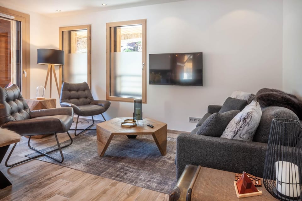 TV and multimedia, Living room, Lounge or bar