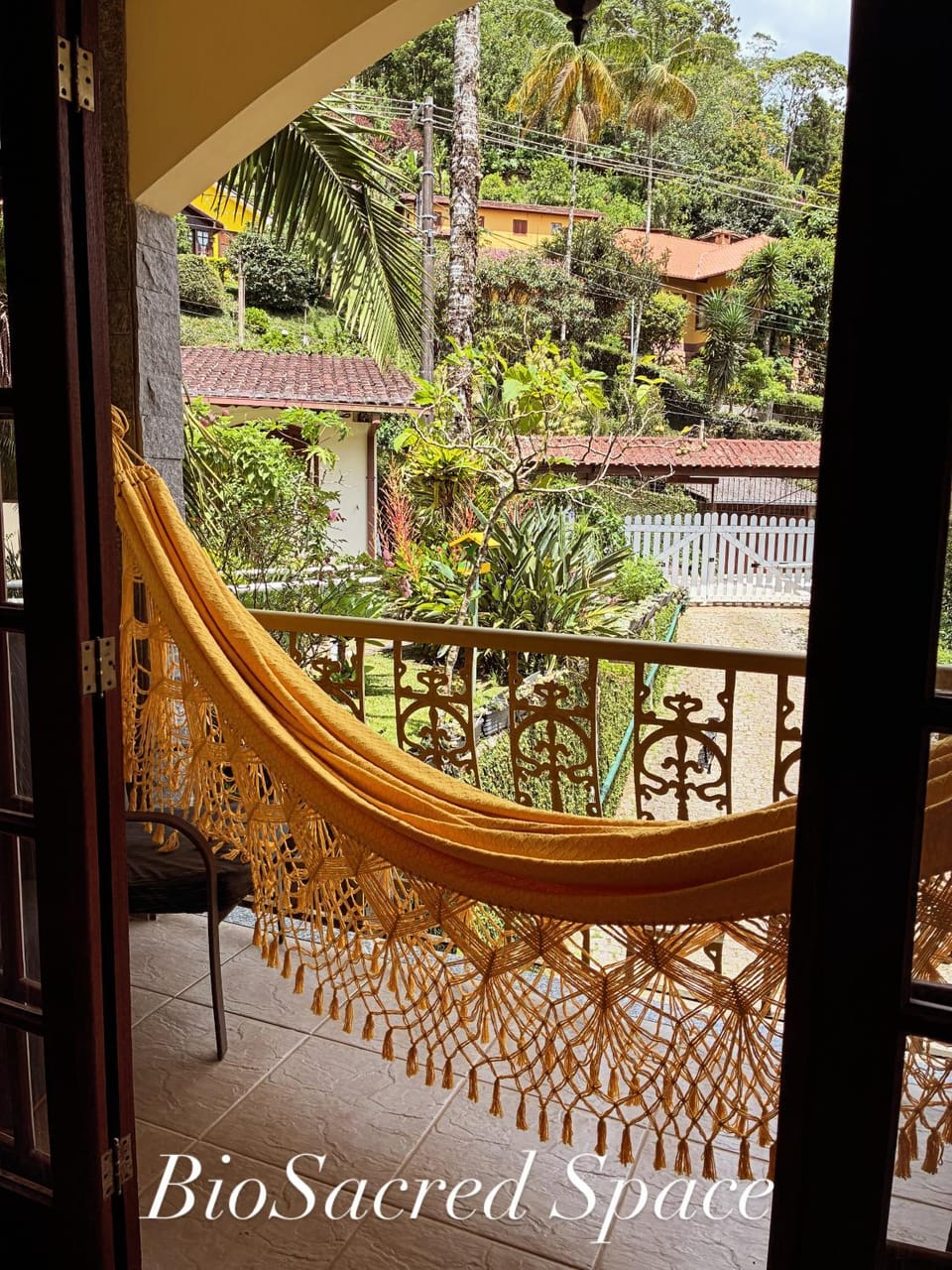 Natural landscape, Garden, Balcony/Terrace, Garden view