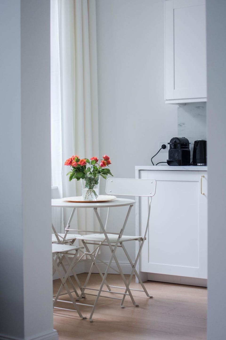 Kitchen or kitchenette, Dining area, Communal kitchen