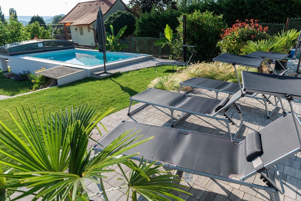 Pool view, Swimming pool