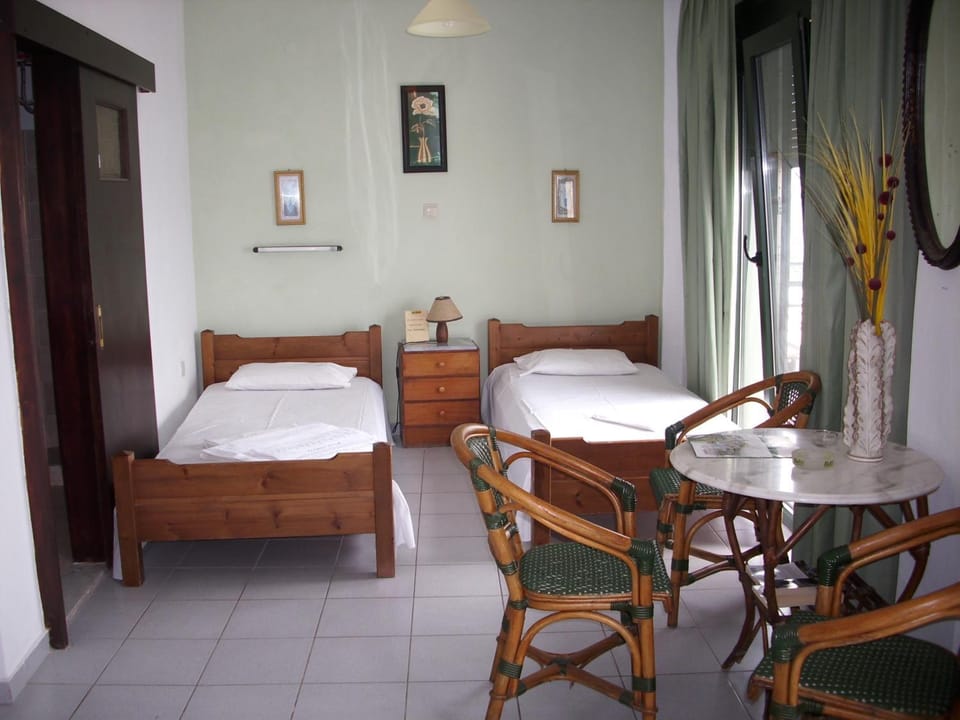 Bed, Photo of the whole room