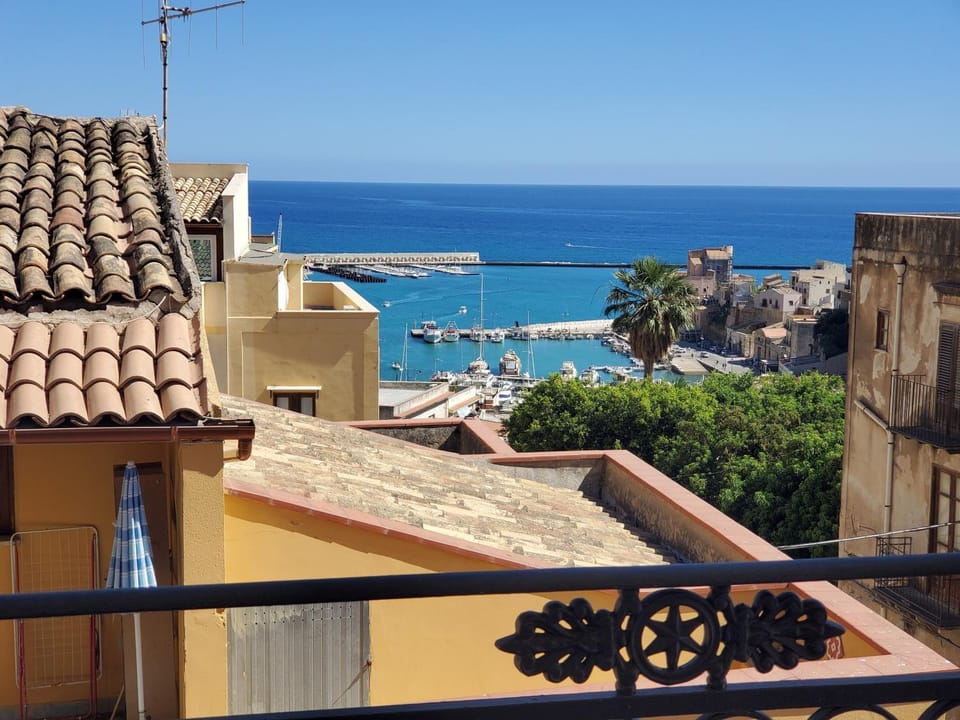 Balcony/Terrace, Balcony/Terrace, Sea view