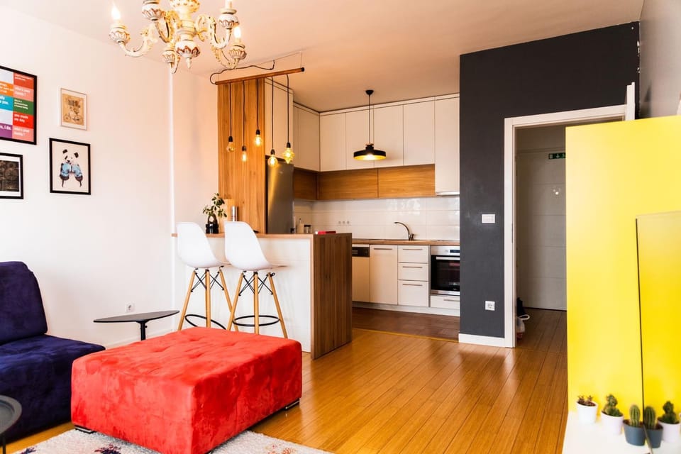 Kitchen or kitchenette, Dining area, oven, kitchen