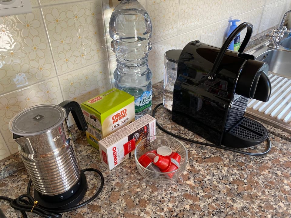 Coffee/tea facilities