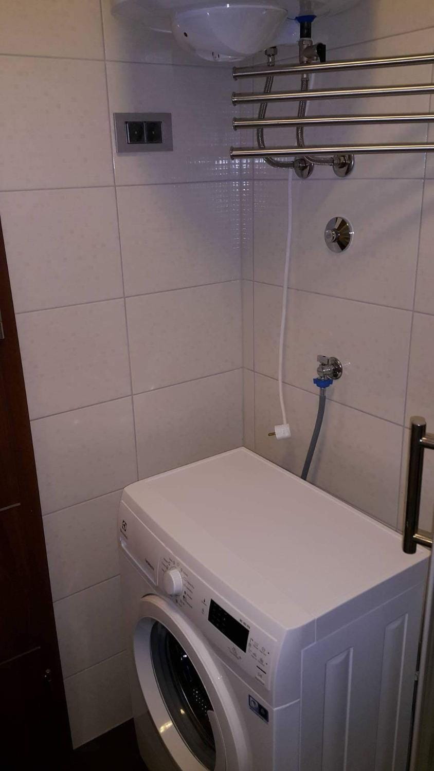Bathroom, washing machine