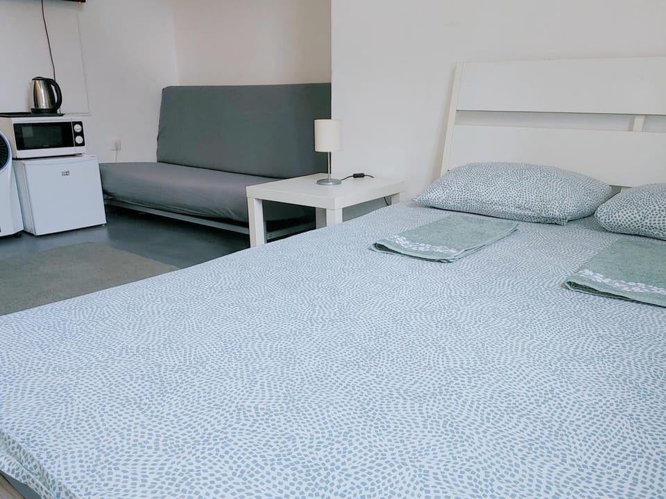 Bed, Photo of the whole room