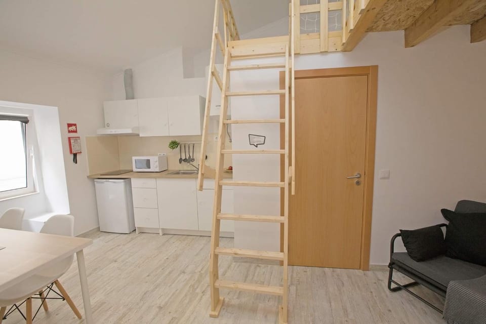 e5túdio esq. Apartment in Peniche