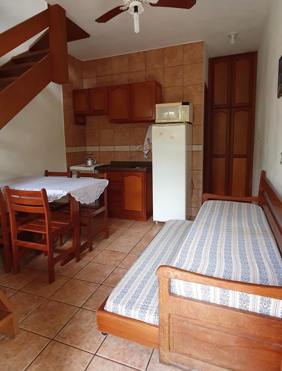 Living room, Dining area, Communal kitchen
