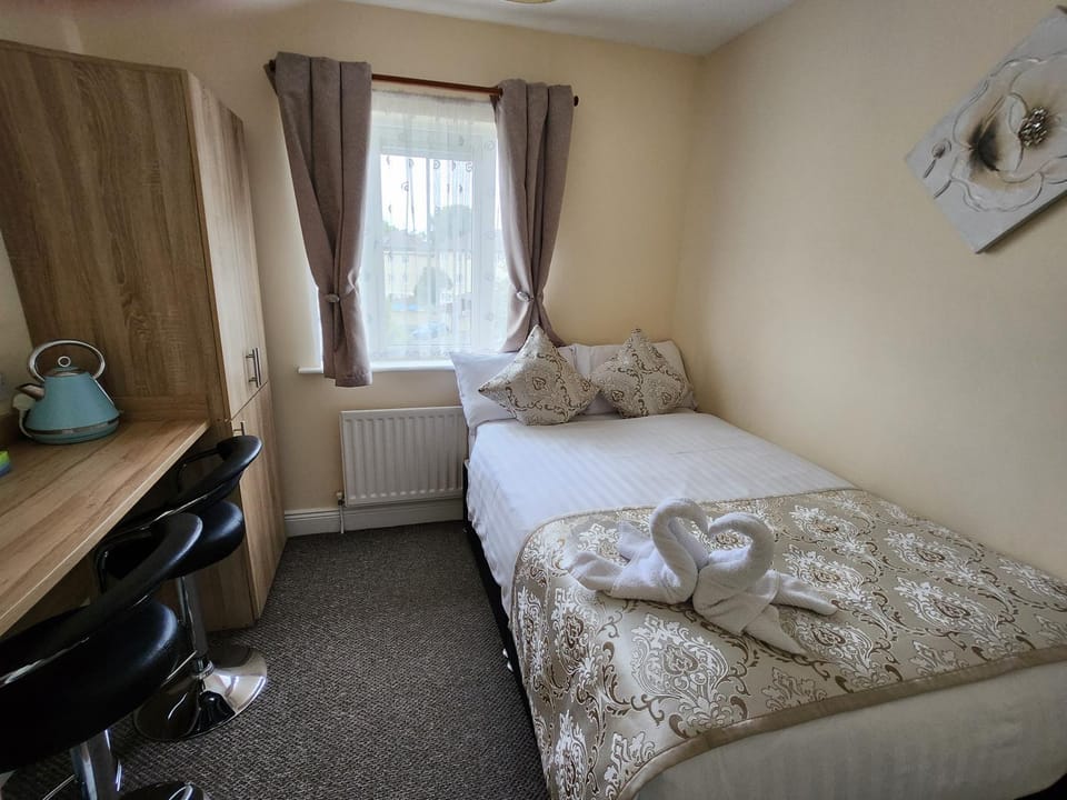 Bella Room with free minibar tea&coffee Vacation rental in Dublin