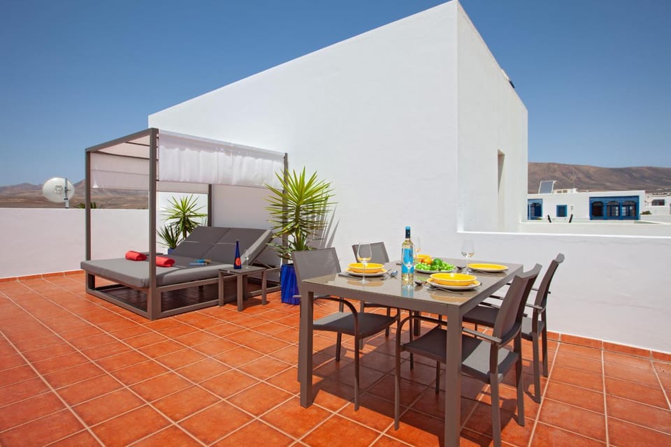 Property building, Patio