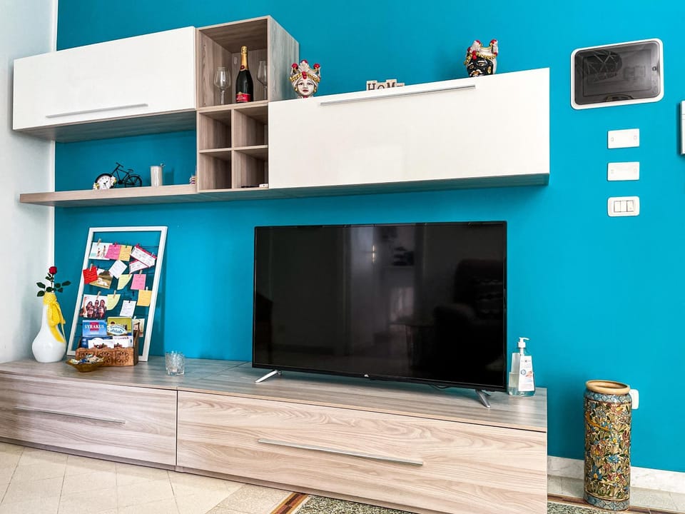TV and multimedia