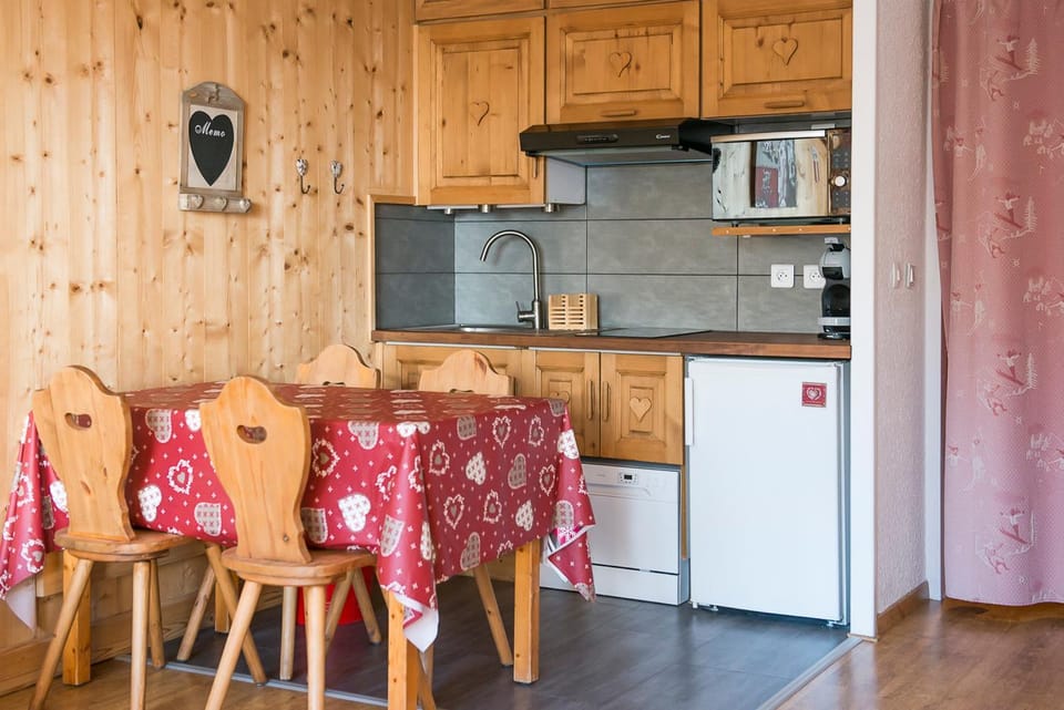 Appartement de iina aux 2 Alpes 1650 m - 4 pers Apartment in Les Deux Alpes