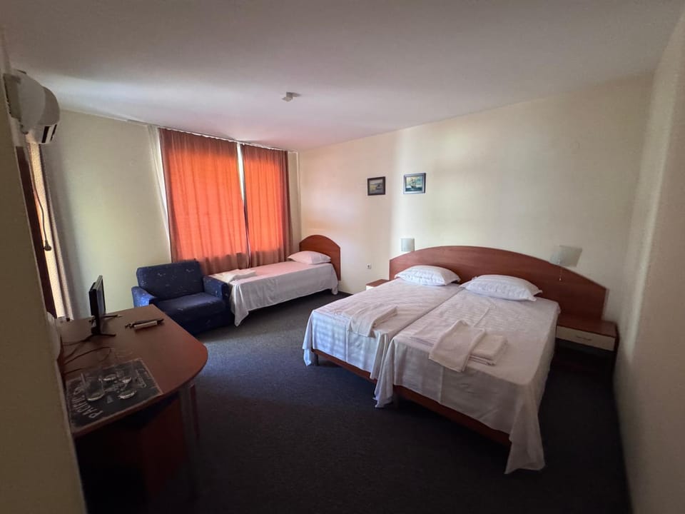 Family Hotel Diana Hotel in Pomorie