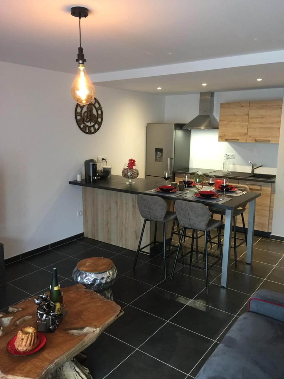 Kitchen or kitchenette, Living room, Dining area