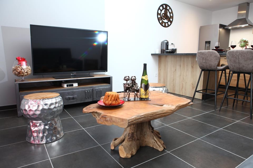 TV and multimedia, Living room