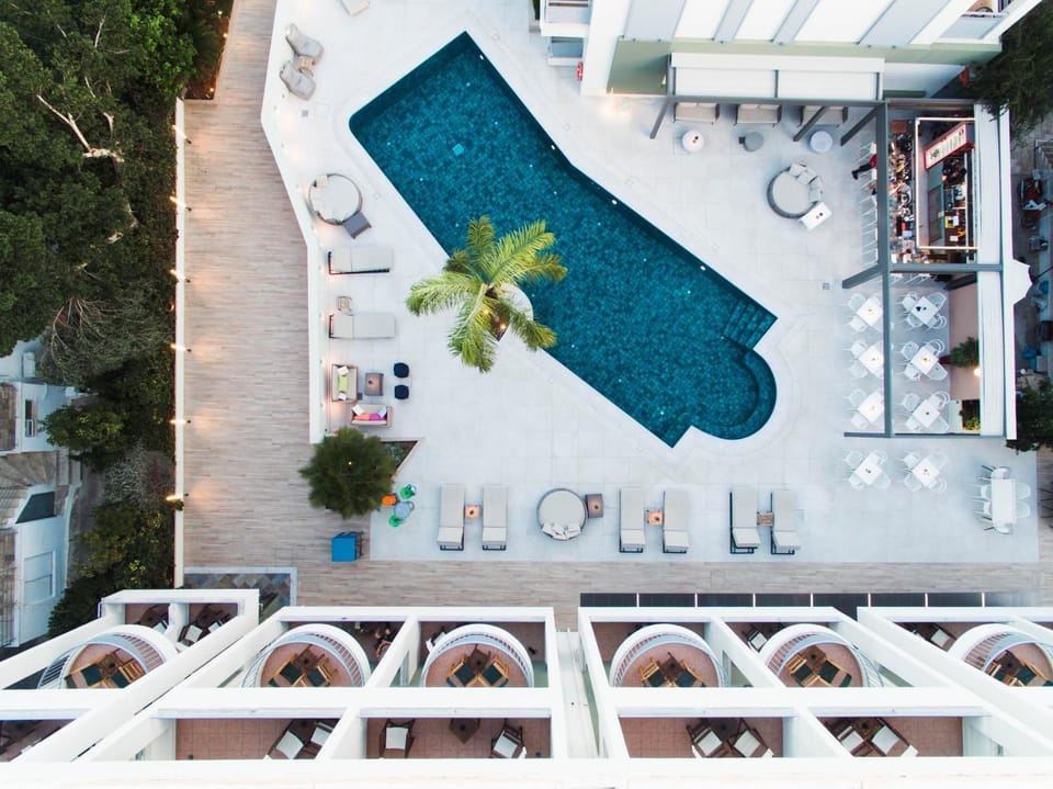 Property building, Swimming pool
