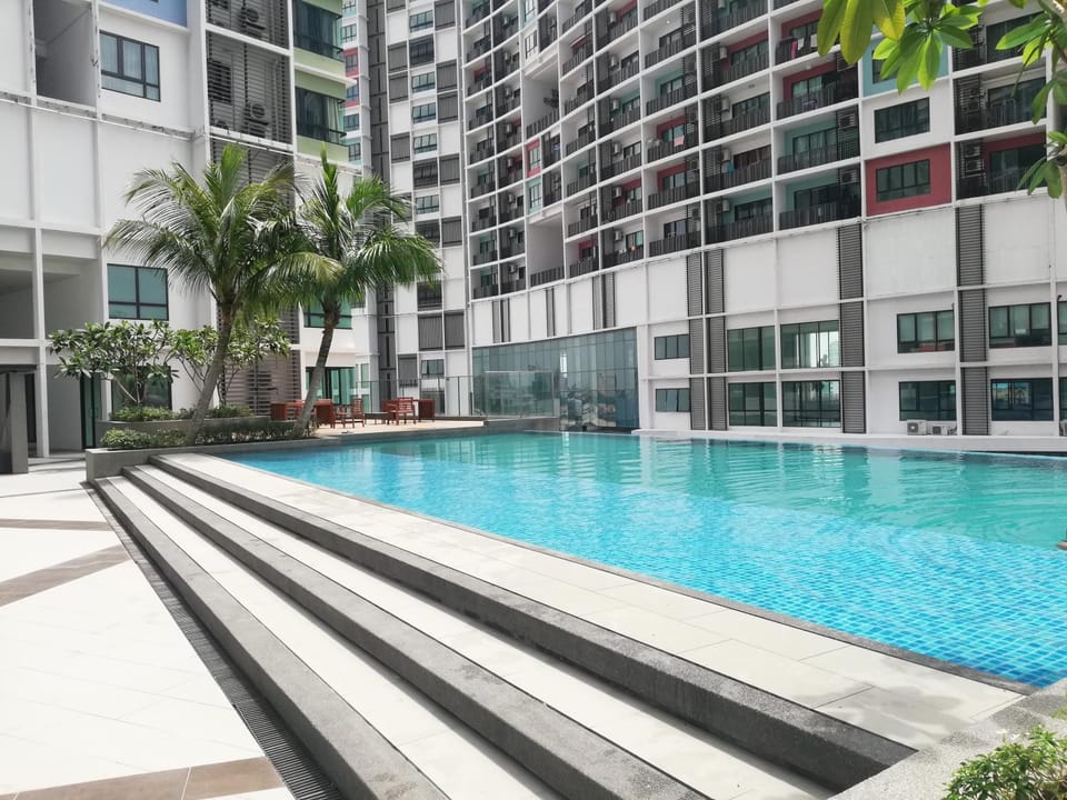Property building, Swimming pool