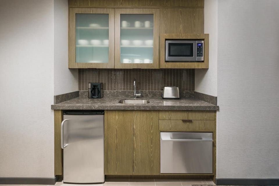 Coffee/tea facilities, Kitchen or kitchenette