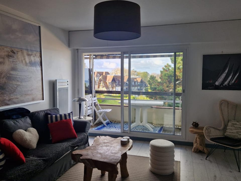 Face mer imprenable - 4 personnes Apartment in Trouville-sur-Mer