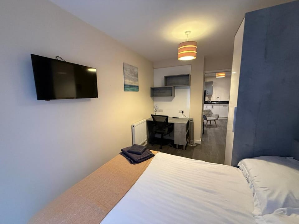 Magna House Apartment in Egham